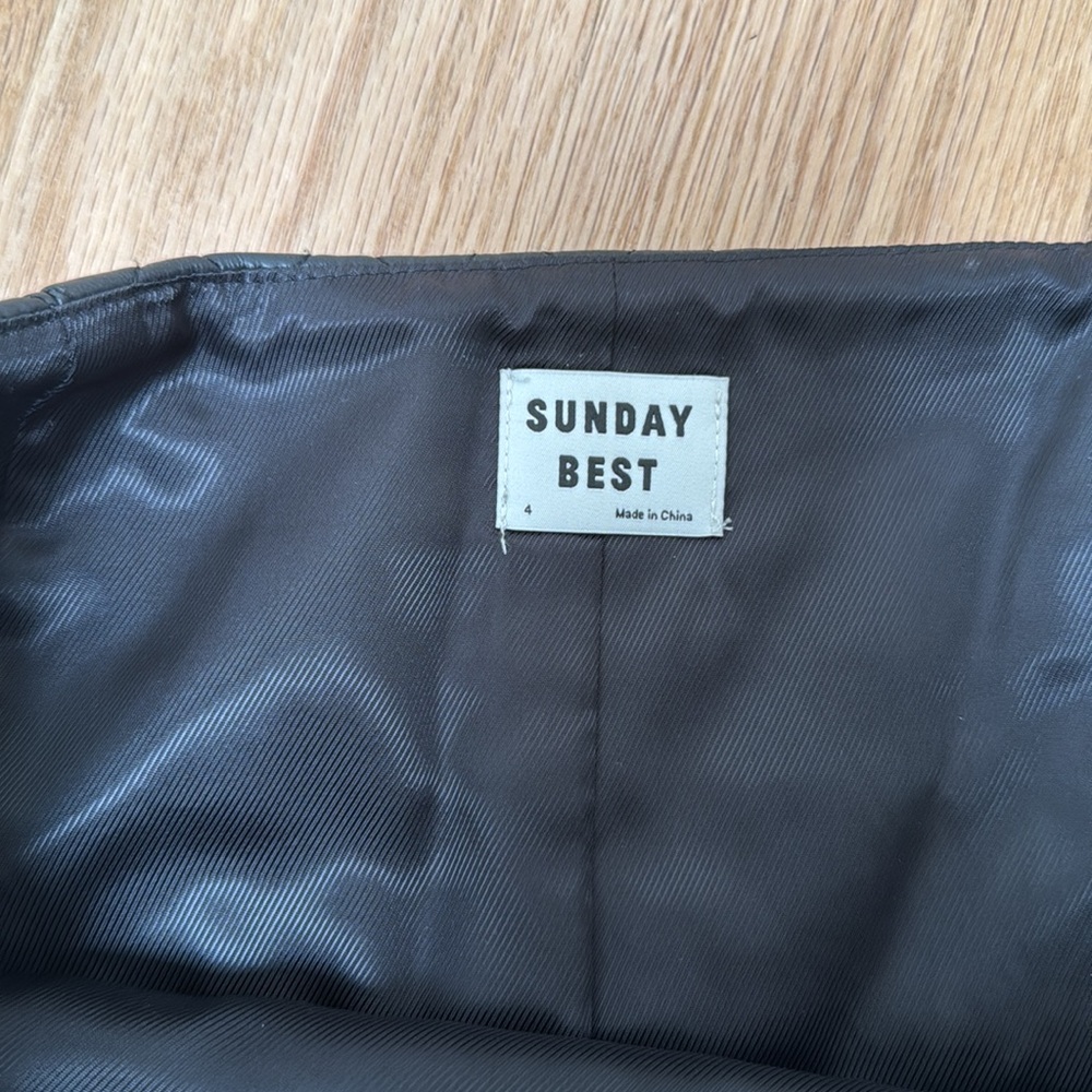 Aritzia Sunday Best Flynn Skirt size 4 - Picture 4 of 6